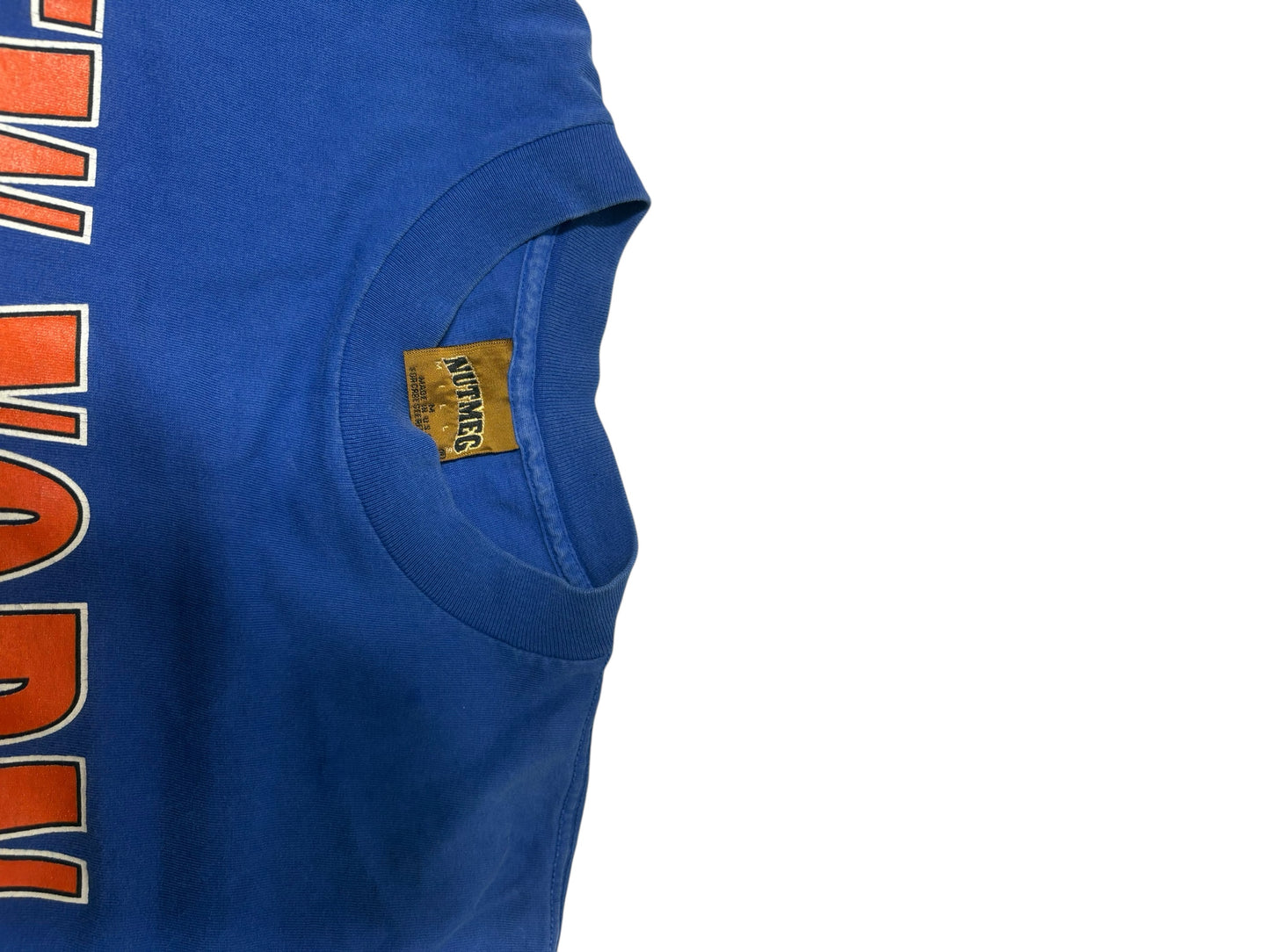 Vintage nutmeg mills New York Knicks Big logo shirt