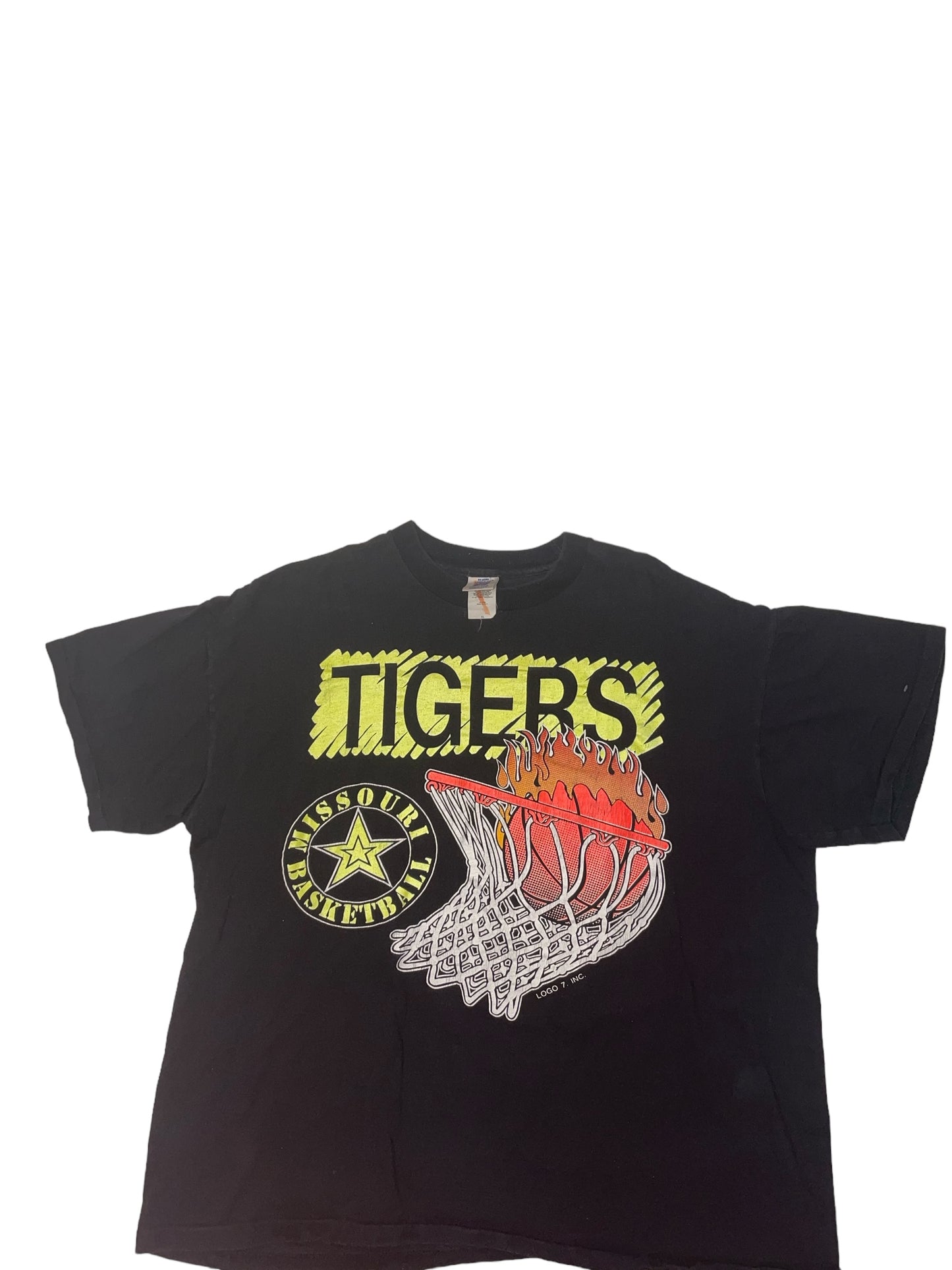 Vintage university of Missouri basketball T shirt