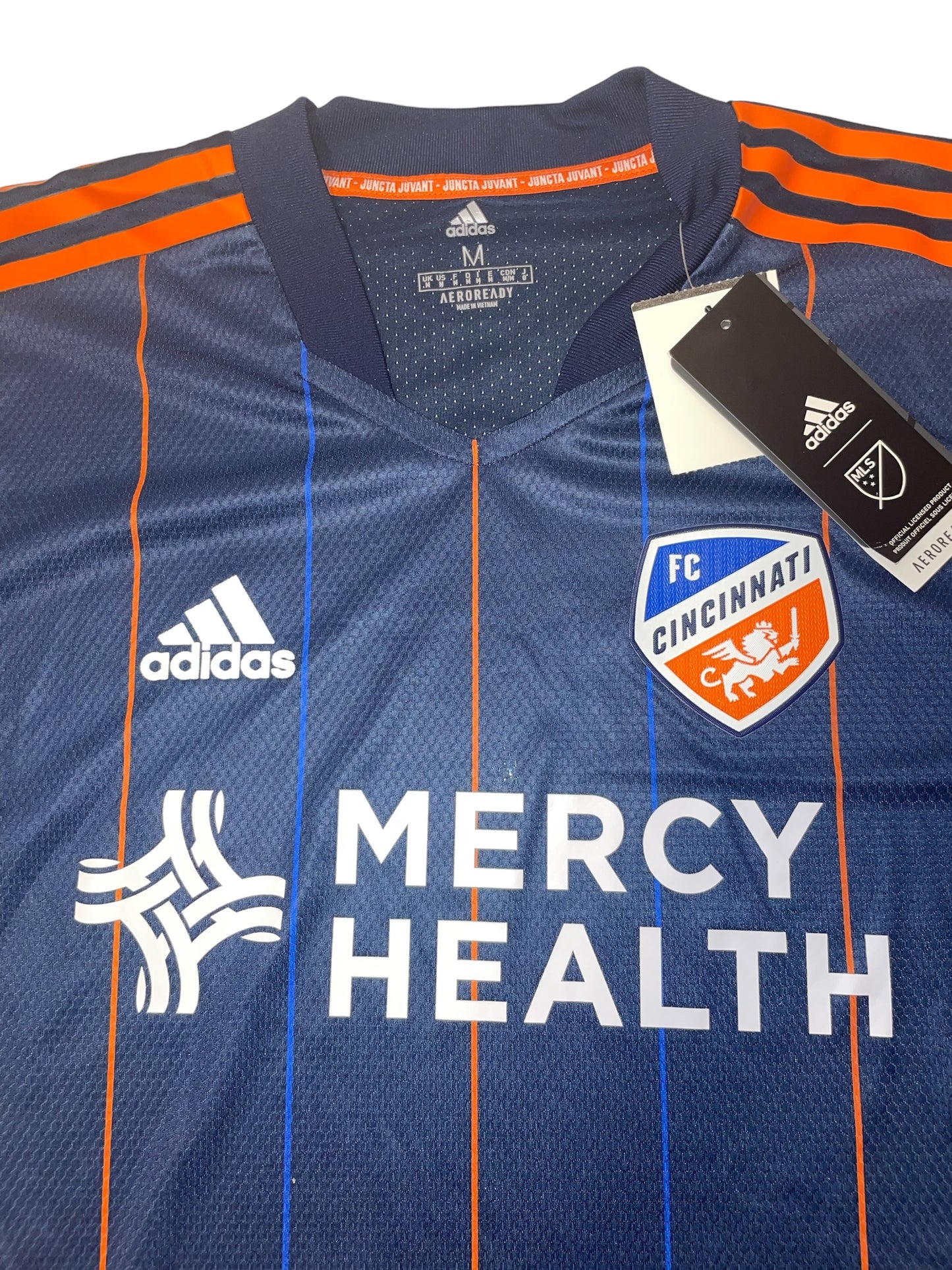 2021-22 FC Cincinnati home jersey