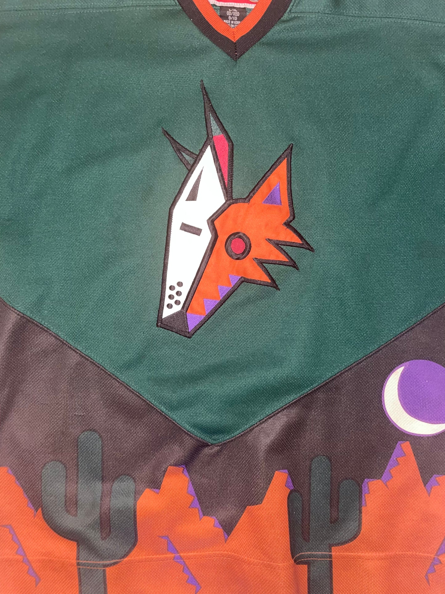 Vintage Pheonix Coyotes Alternate Hockey jersey size YOUTH L/XL