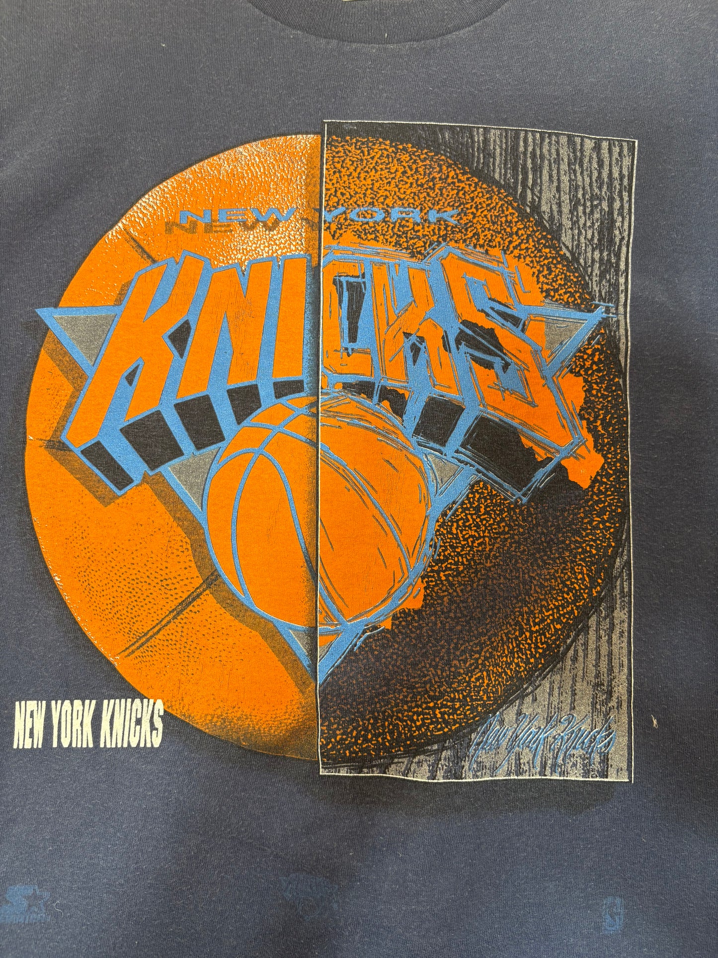 Vintage Starter New York Knicks basketball split ball tee