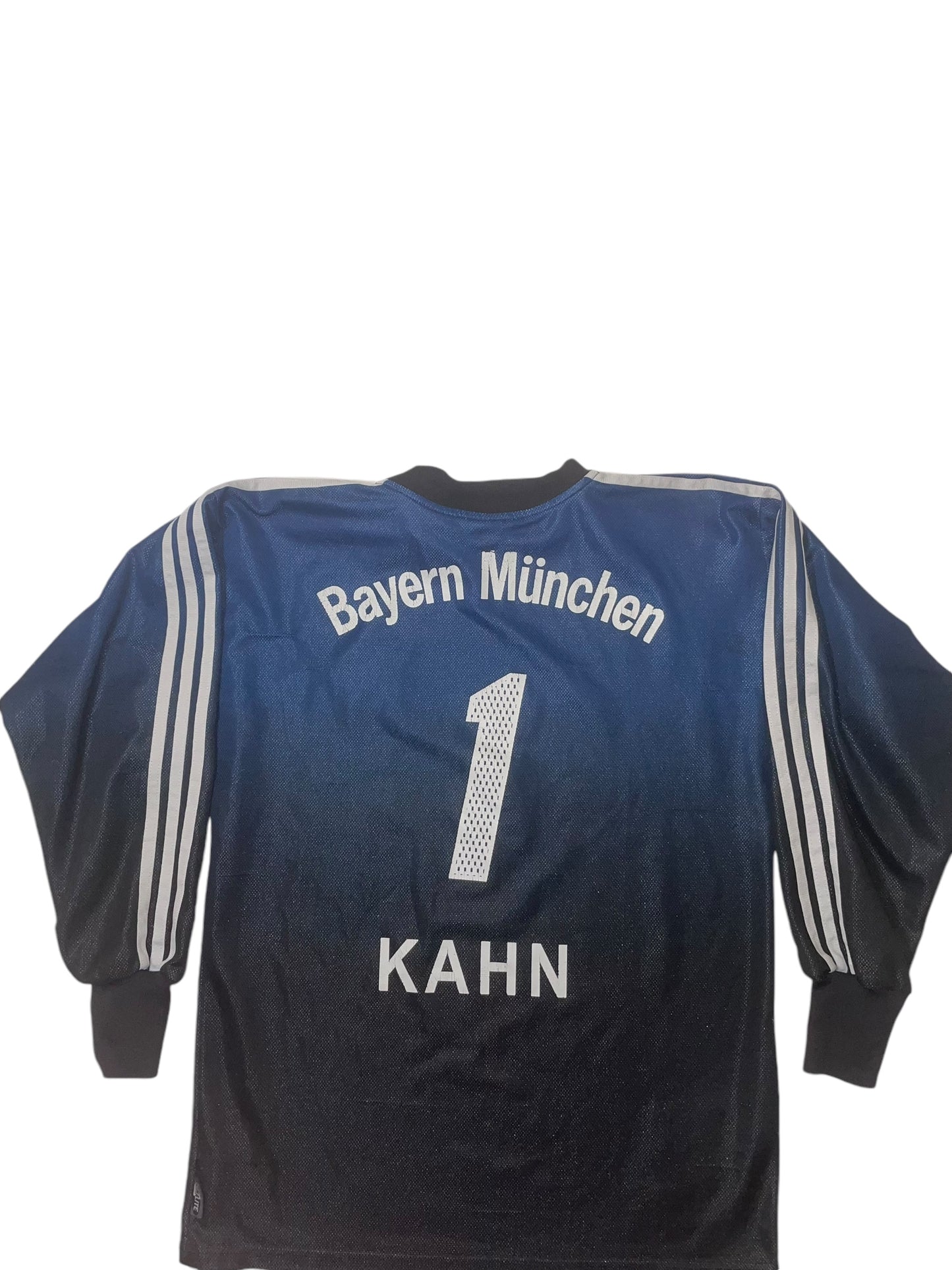 2003 Bayern Munich Kahn Goalie jersey size small