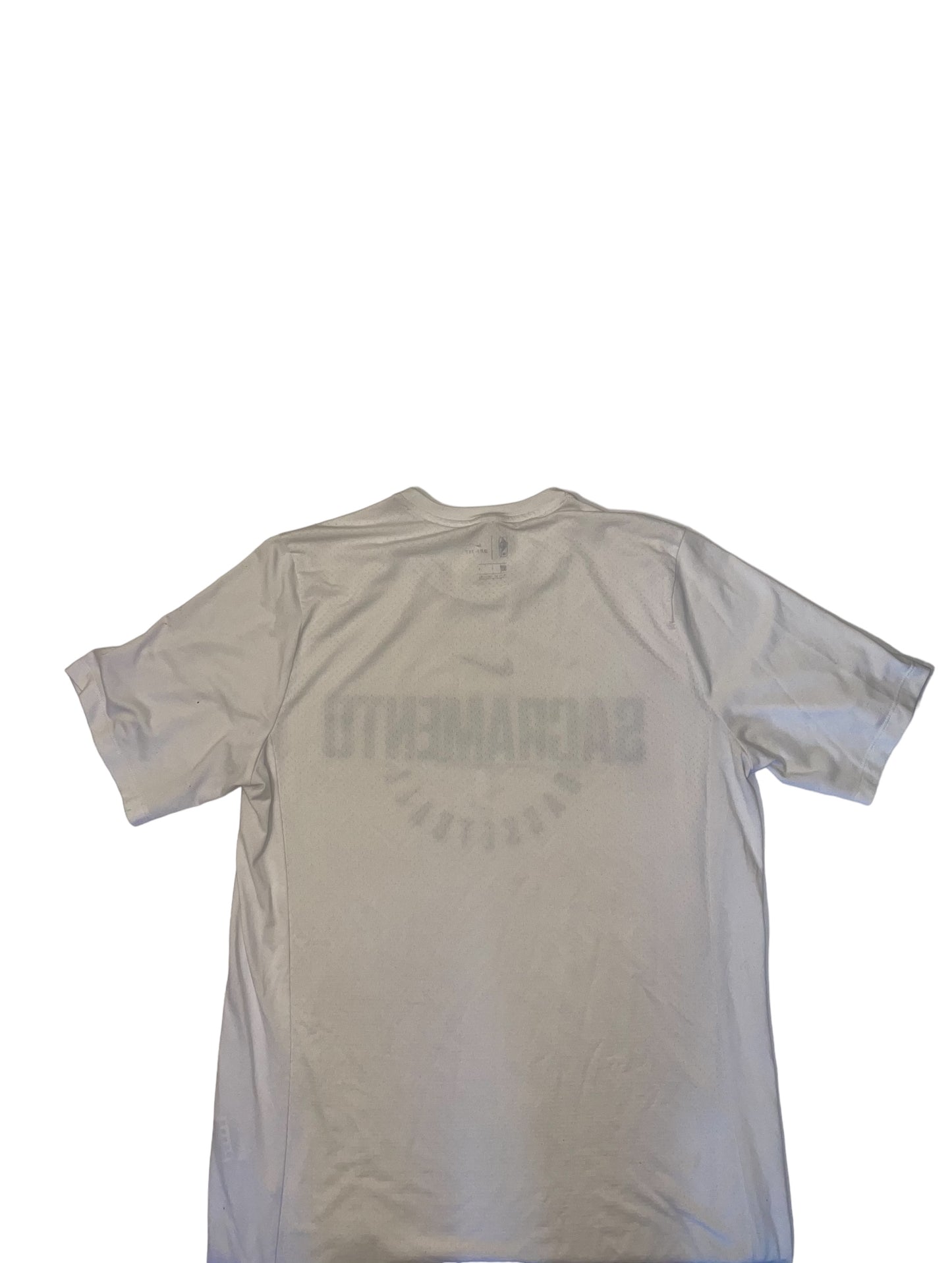 Team issued Sacramento Kings workout T shirt