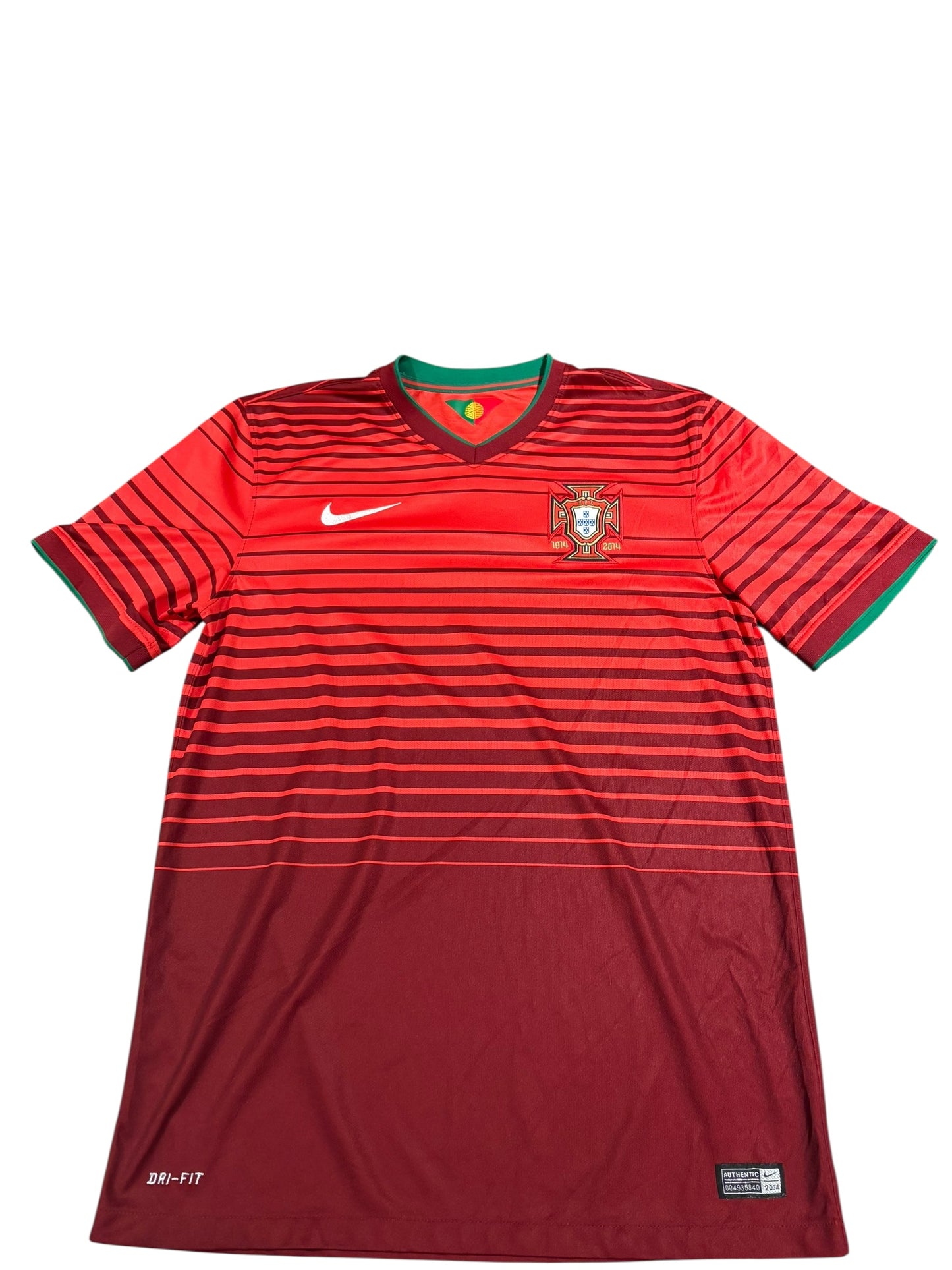 2014 Portugal national team soccer jersey size medium