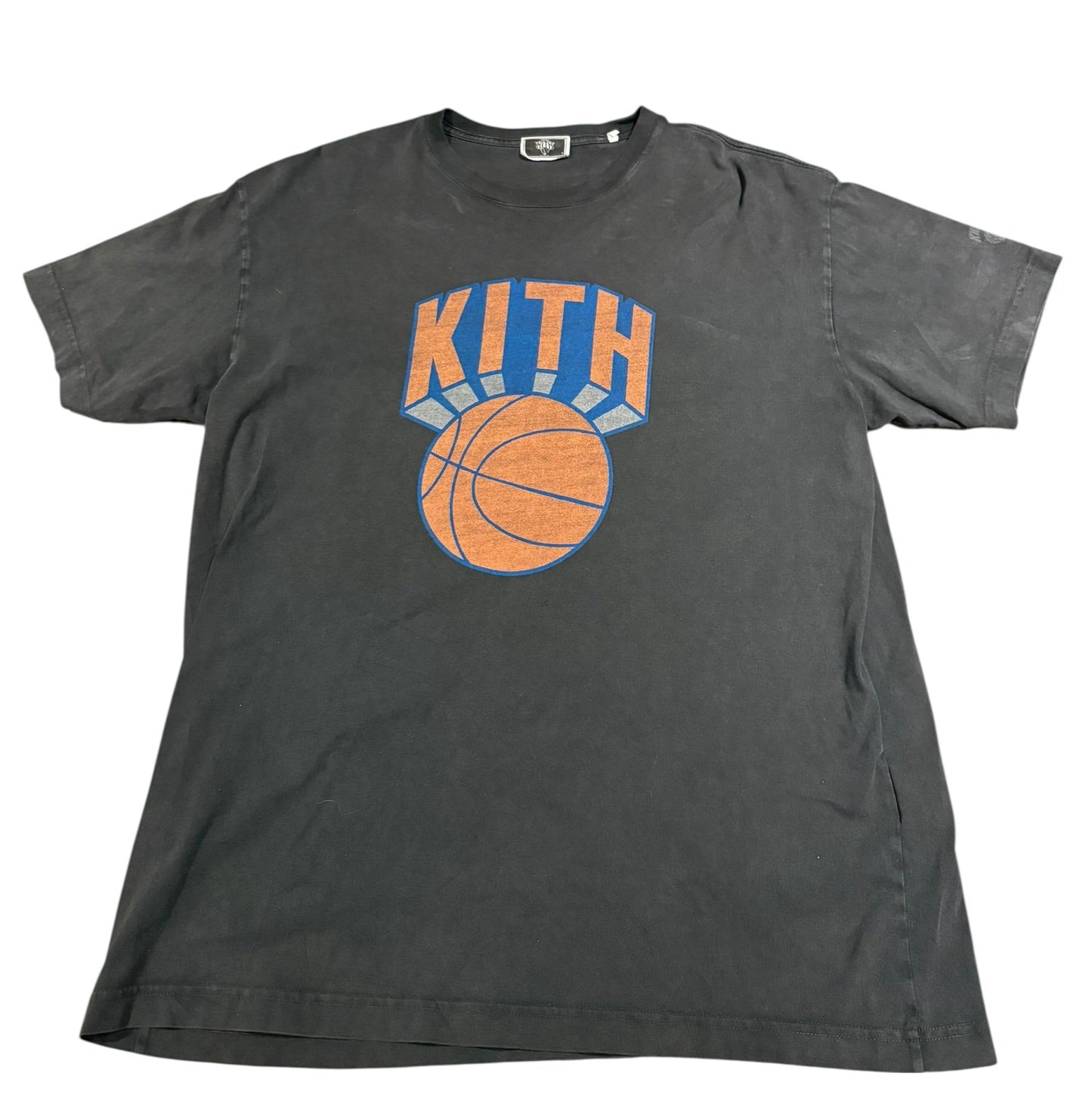 Kith New York Knicks 80s logo tee