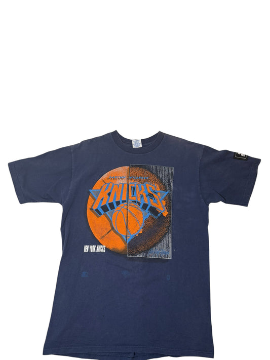 Vintage Starter New York Knicks basketball split ball tee