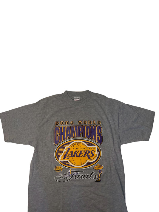 Vintage 2004 Los Angeles Lakers 2004 NBA Champions Misprint T shirt