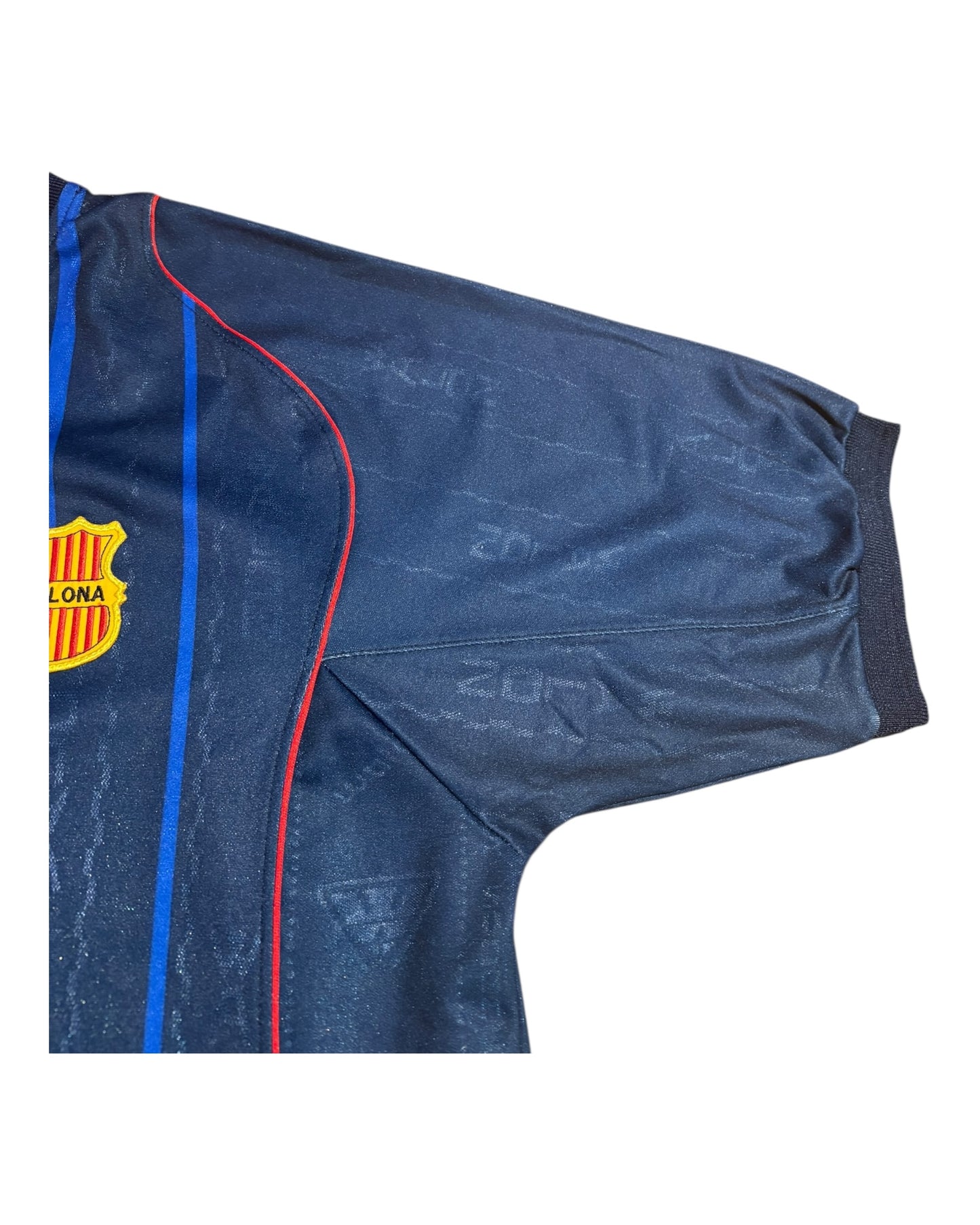 2004 walon sports Barcelona jersey size Large