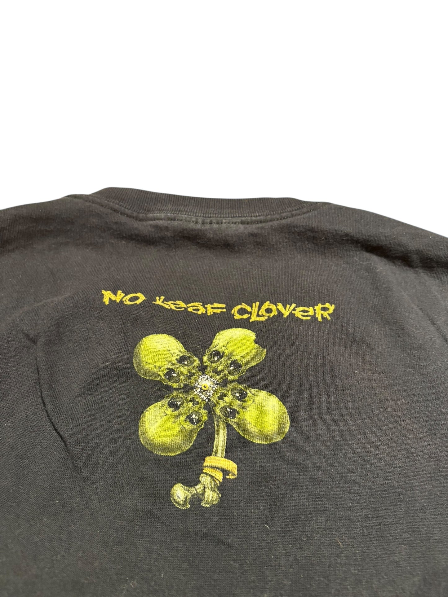 2001 Metallica no leaf clover tee