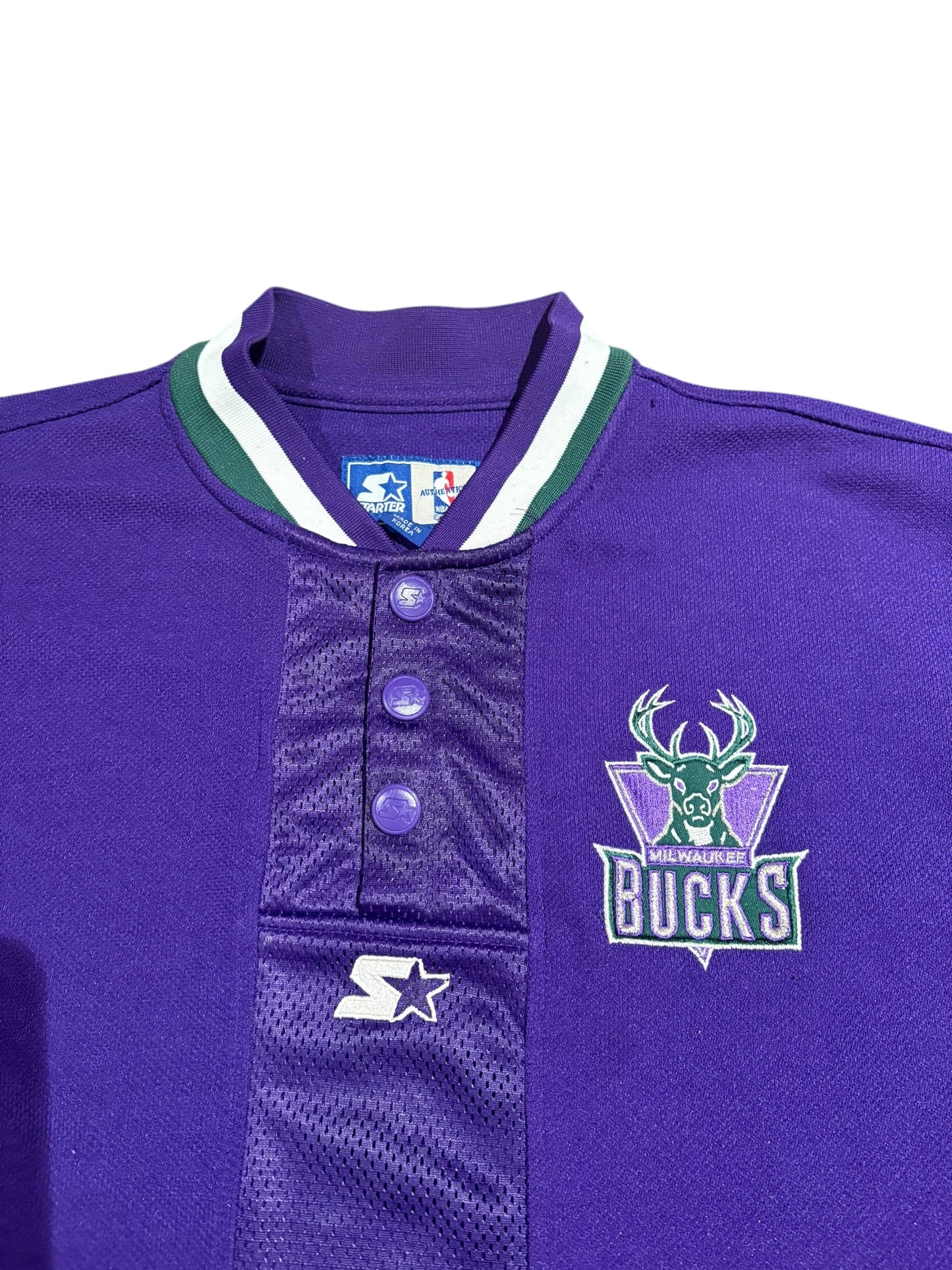 1990s Milwaukee Bucks shooting shirt size medium