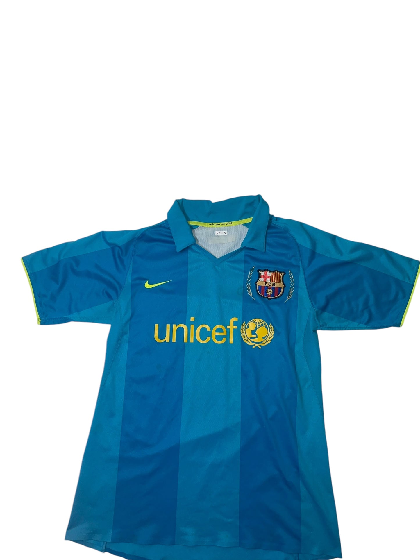 2007 Fc Barcelona soccer jersey size medium