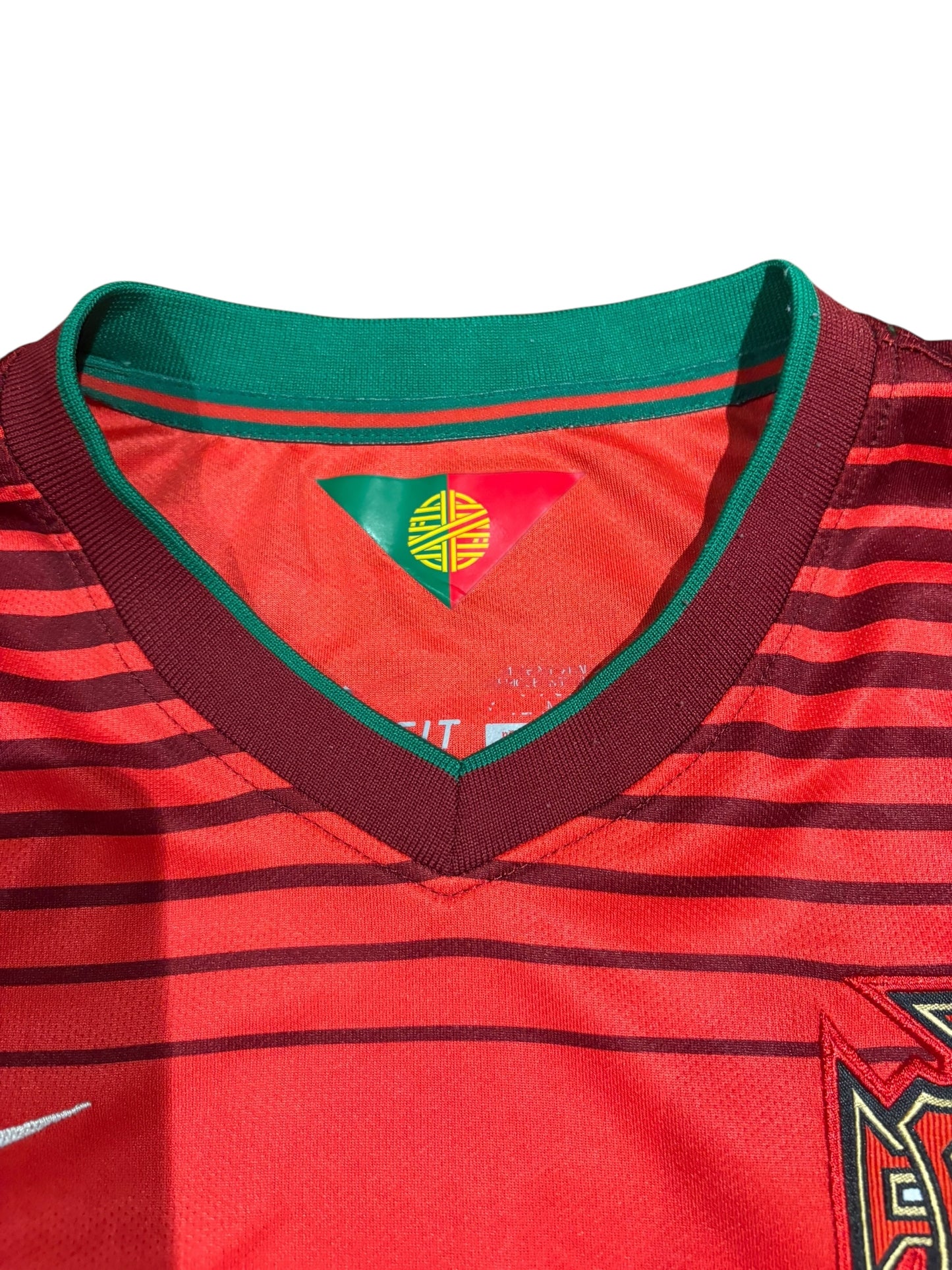 2014 Portugal national team soccer jersey size medium