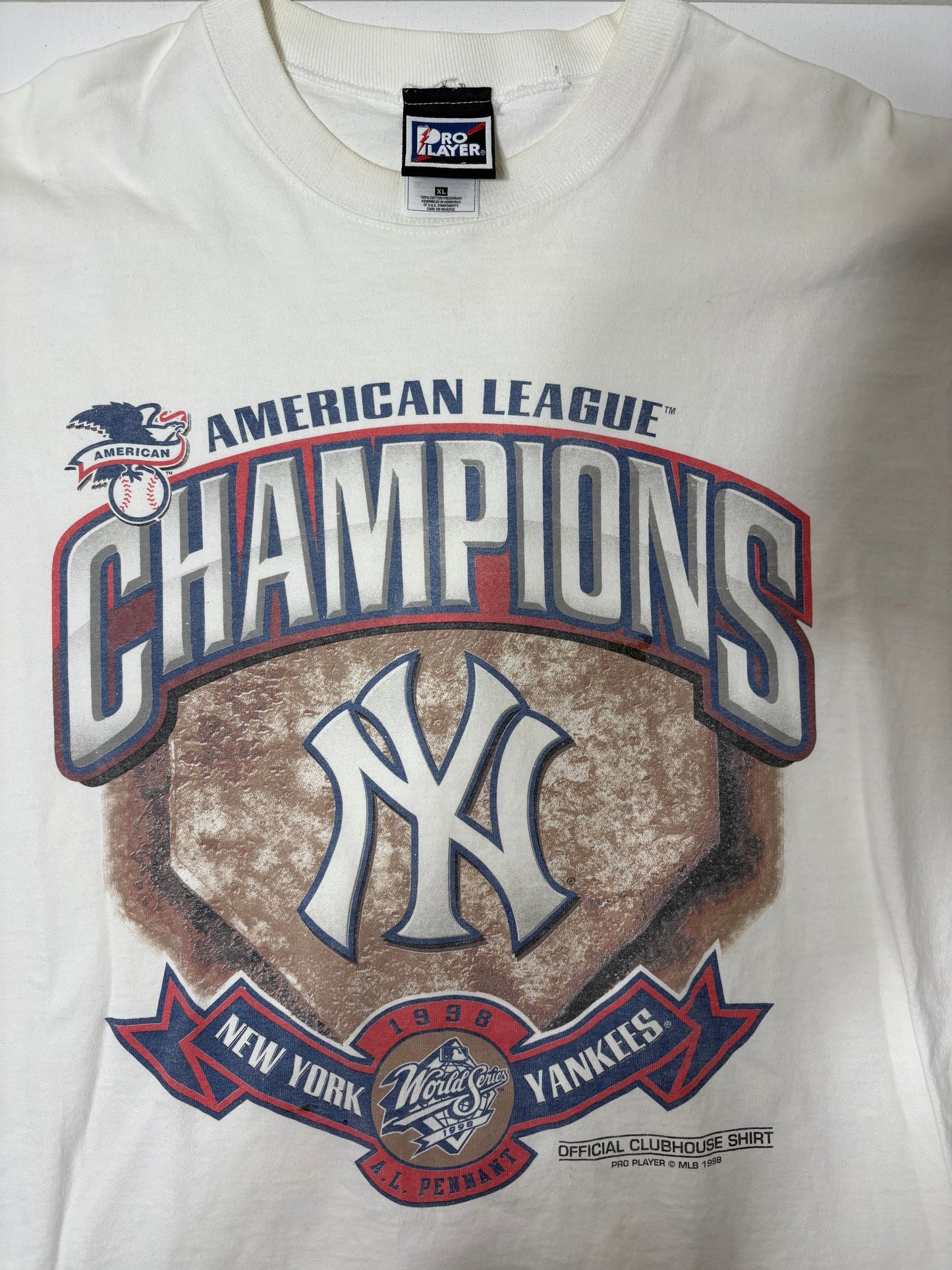 Vintage New York Yankees 1998 American League champions t shirt